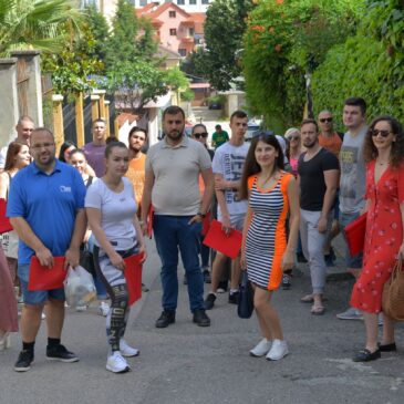 Videmocracy, Tirane